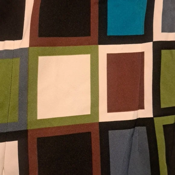 🟩🟫Colorful Geometric Dress With back zipper & neck buttons stylish/ unique,Fun - Picture 2 of 8